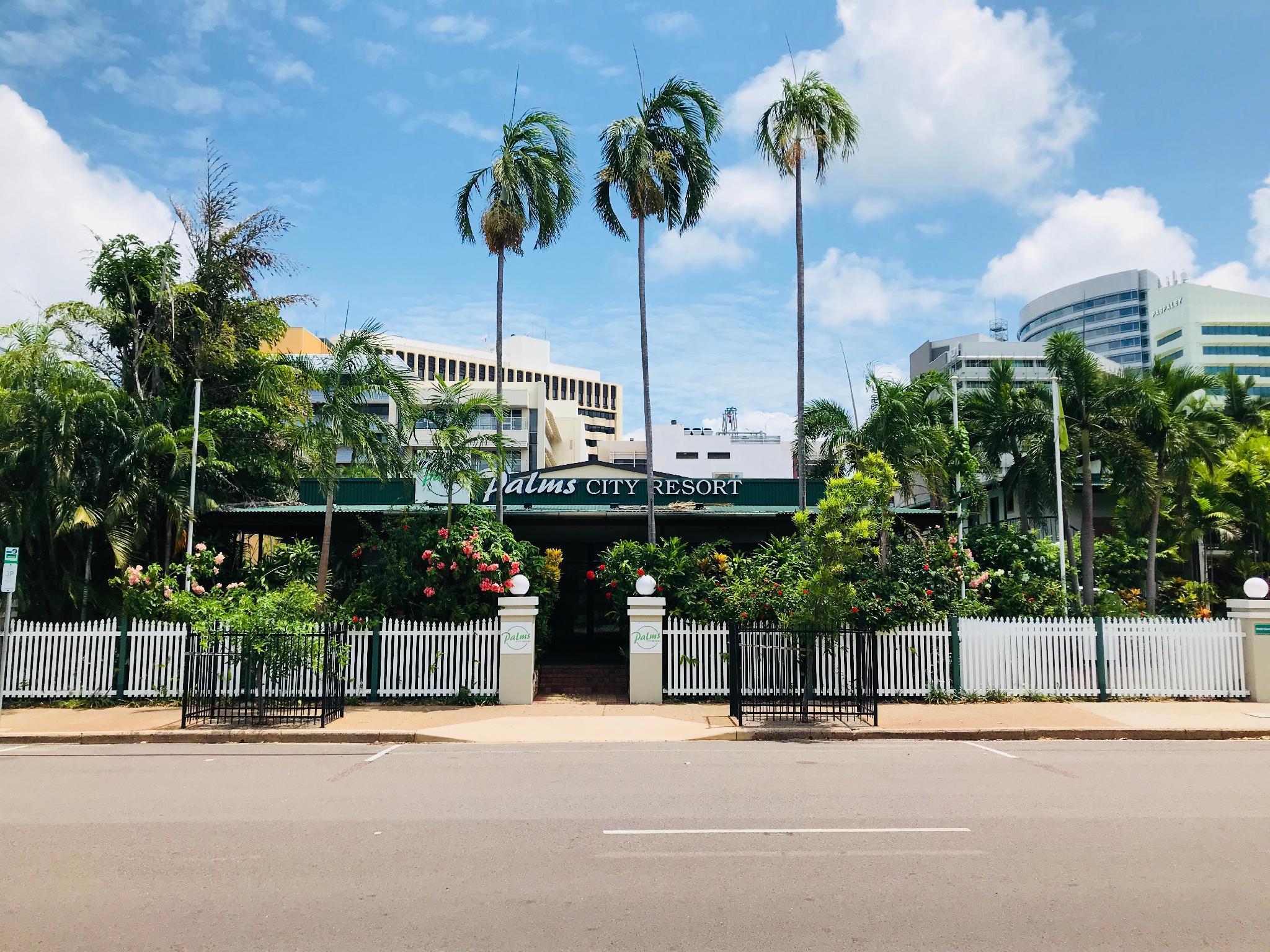 Palms City Resort Darwin Exteriör bild