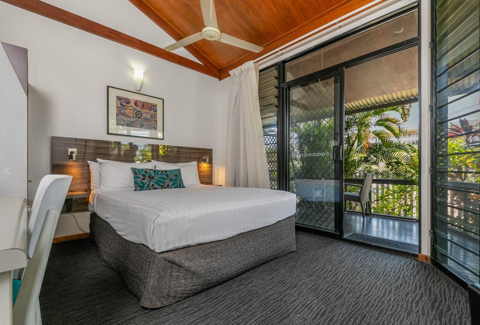 Palms City Resort Darwin Exteriör bild